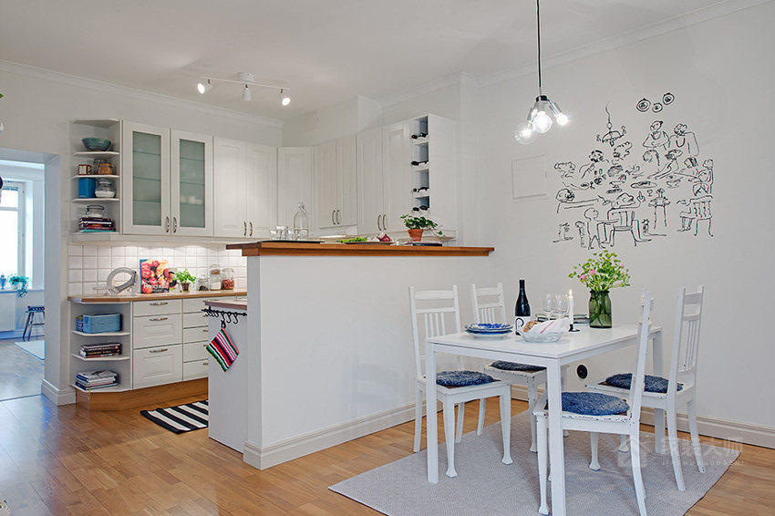 把廚房當作社交空間的公寓裝修效果圖