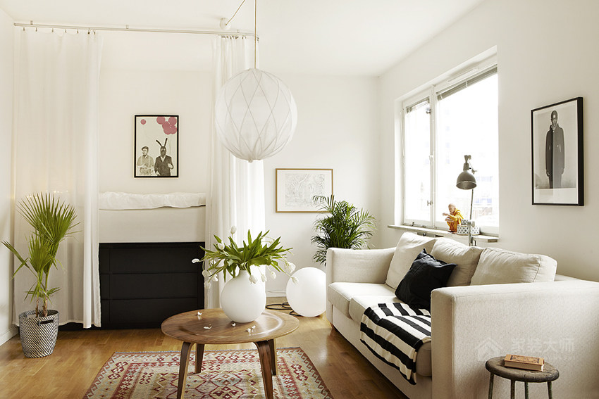 瑞典 10 坪塬木风单身公寓装修效果图