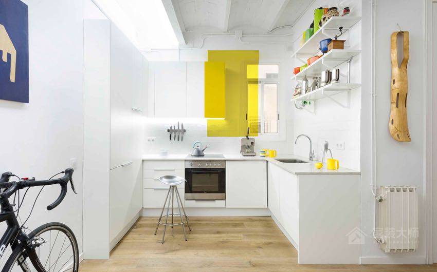 巴賽隆納21坪活力色彩現代公寓裝修效果圖