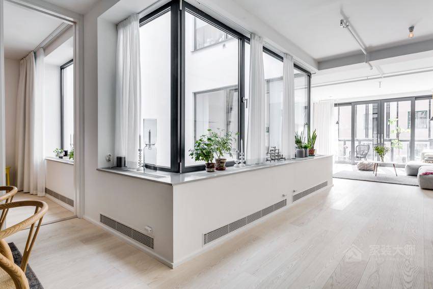 瑞典30 坪銀白系輕盈感公寓裝修效果圖