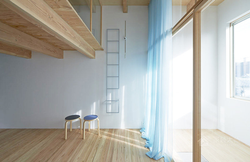 日本27 坪自成一格無(wú)印木頭系獨棟公寓裝修效果圖