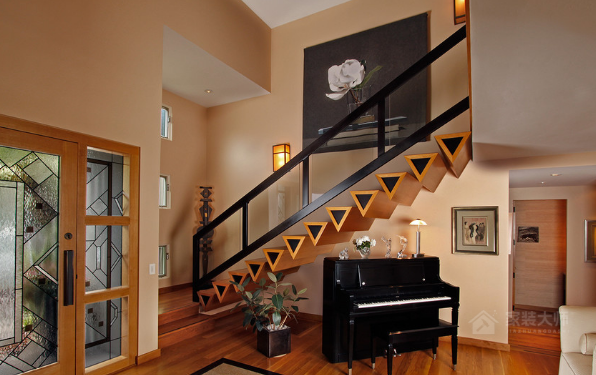 閣樓樓梯如何設計比較好?閣樓樓梯設計技巧分享！