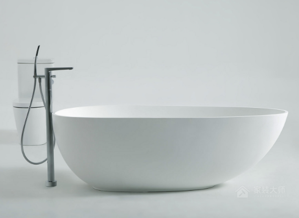 浴缸安裝的高度是多少，安裝浴缸要注意哪些事項？