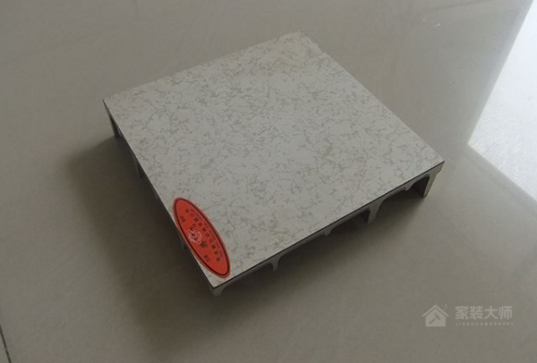 什么是防静电瓷砖，它和普通瓷砖有什么区别？