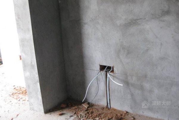 在新房装修中，如果确保电路施工安全？