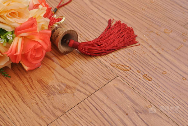 木地板有缝隙是什么原因，怎么处理？