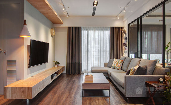 现代简约风格客厅灰色沙发图片