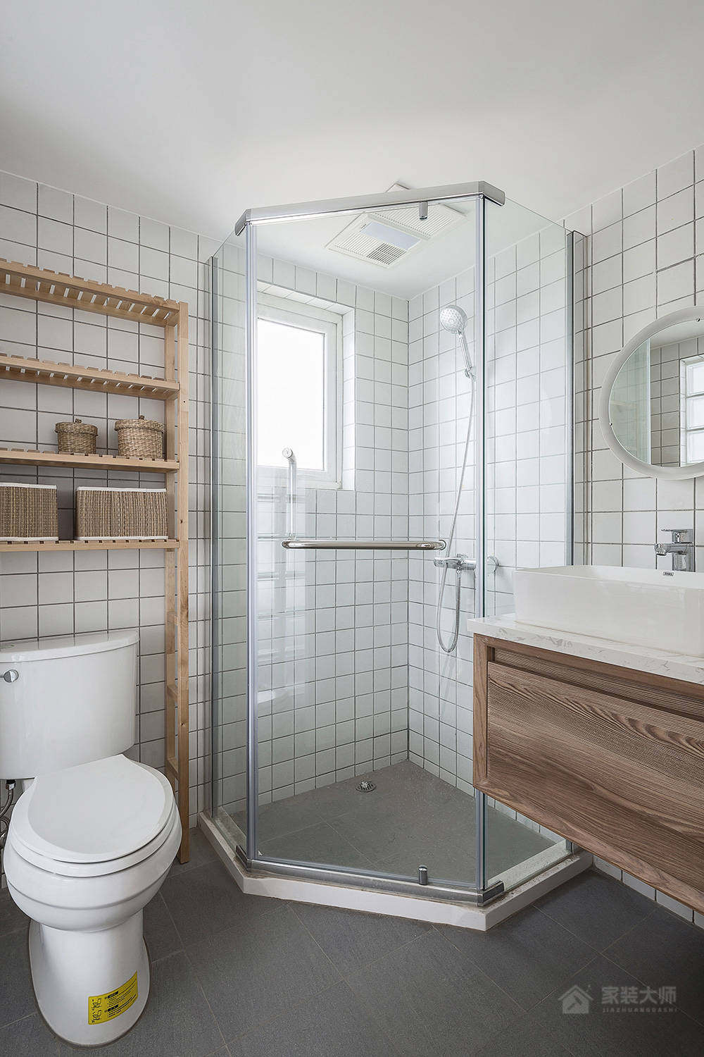北欧风卫生间原木浴室柜图片