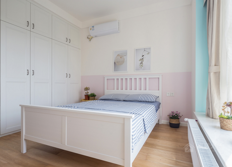 日式臥室白色板式單人床圖片