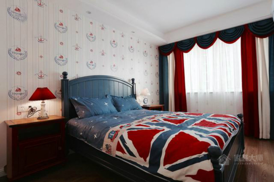 美式风卧室双人床图片