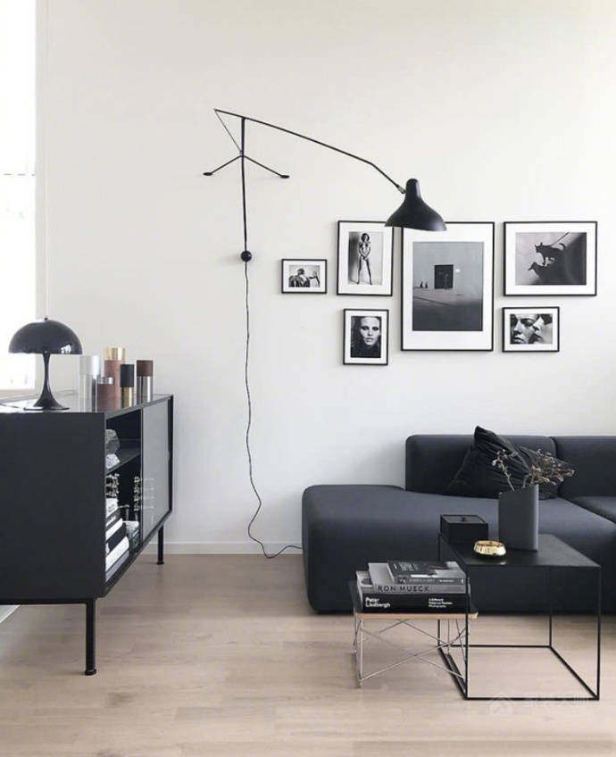 现代简约客厅黑色沙发效果图
